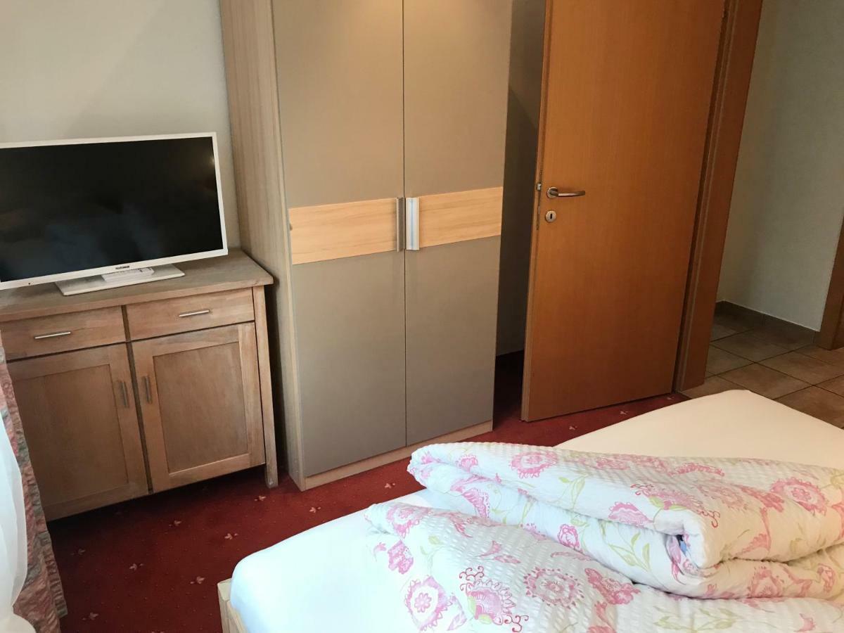Ferienwohnung Julia Brixen im Thale Dış mekan fotoğraf